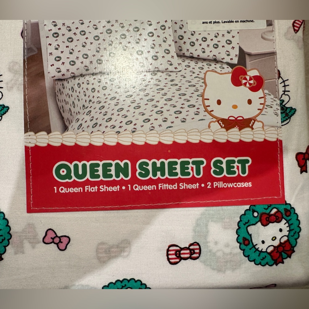 Hello Kitty Christmas Sheet Set Queen 100% Cotton Sanrio NWT